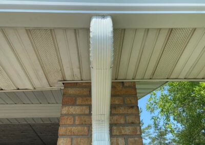 seamless gutters with leaf guard